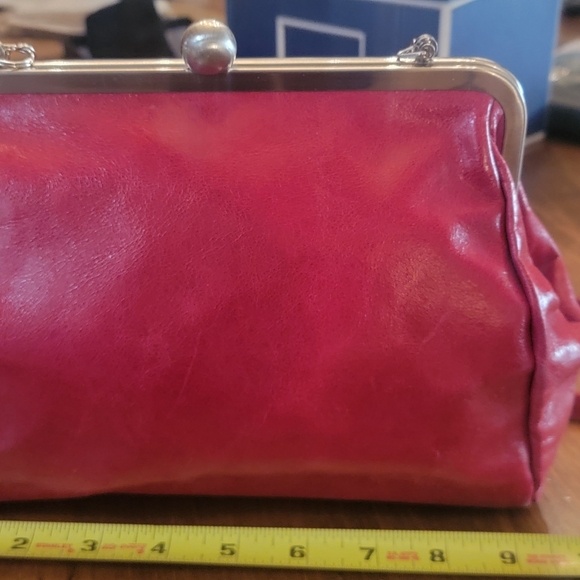 Elegant Red Leather Crossbody Hobo Brand Bag - Picture 2 of 5